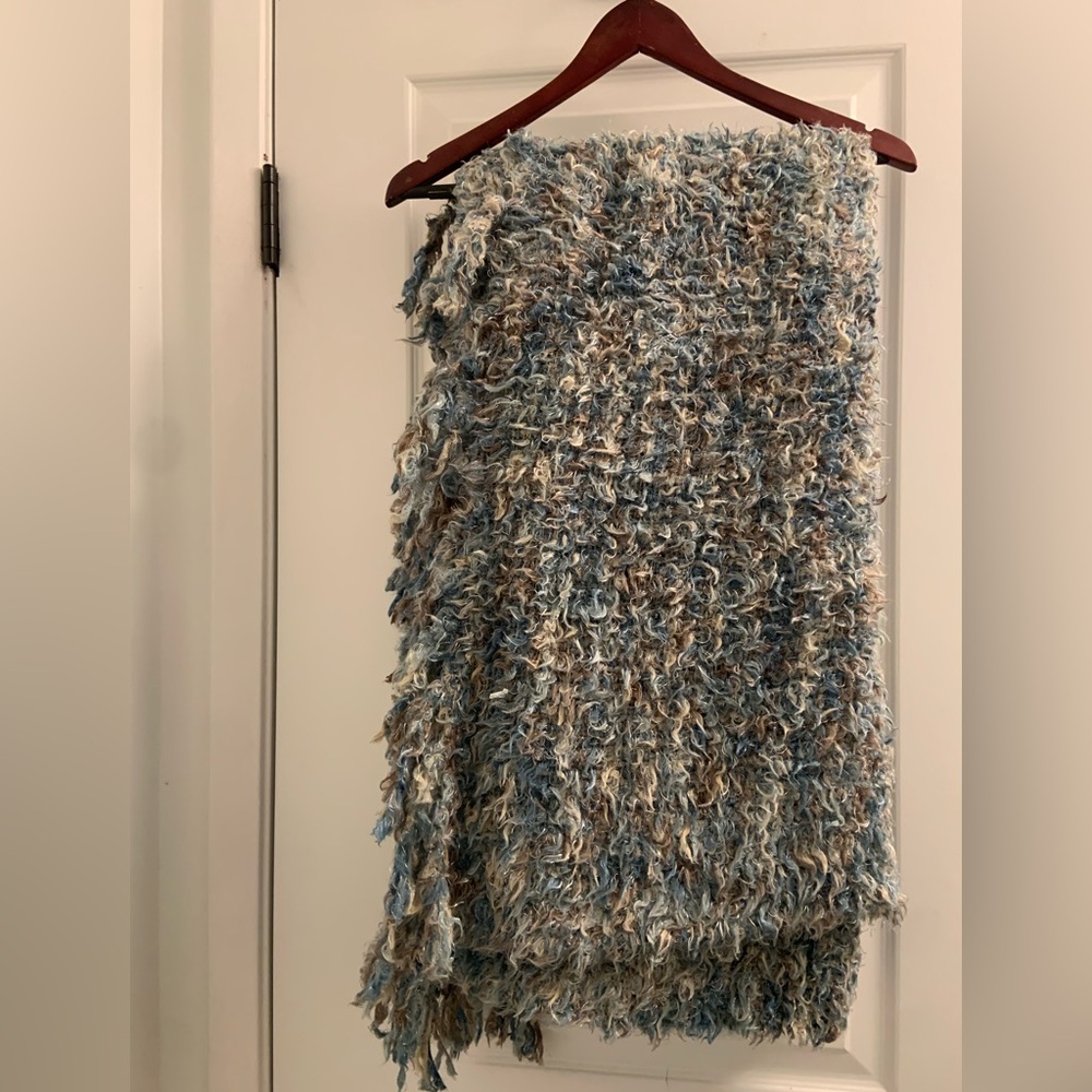 Fuzzy Multicolor throw blanket for couch or bed